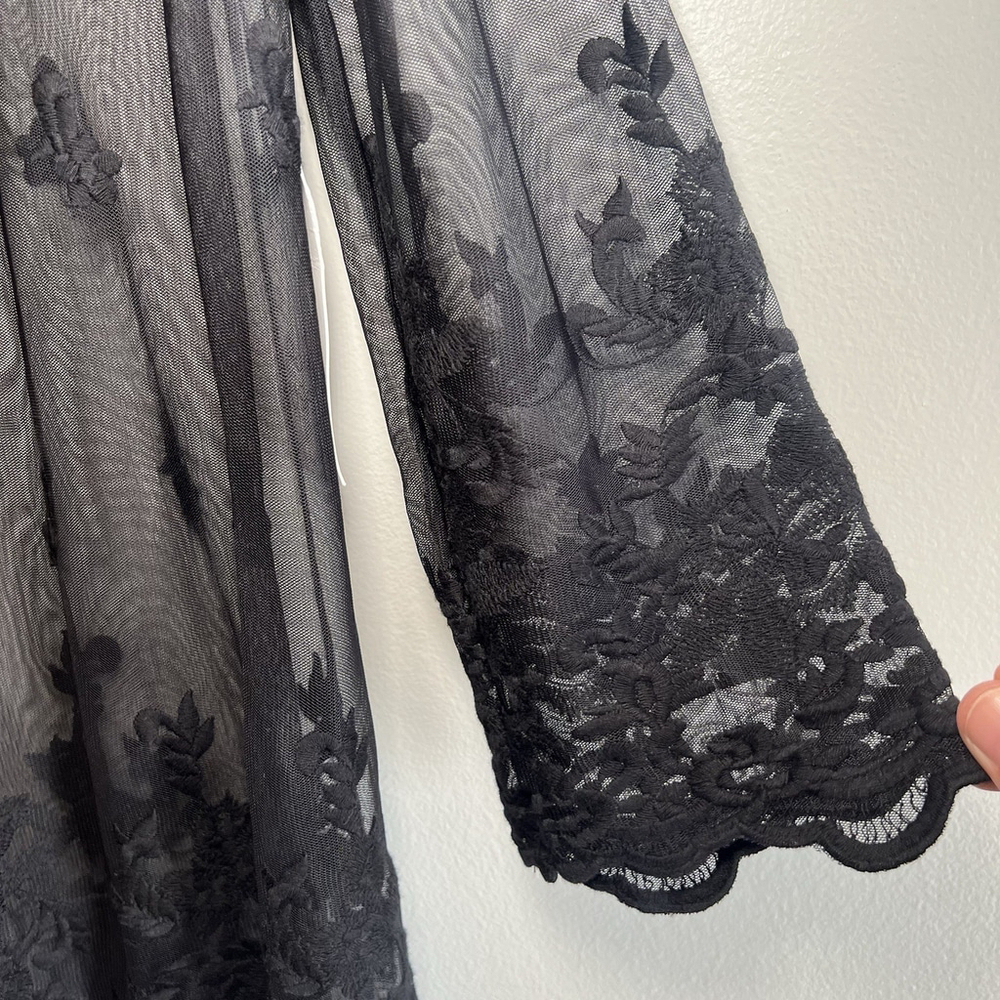 Active USA Cover Up Kimono Sheer Floral Black Woman’s Size Small NWT - Picture 4 of 15